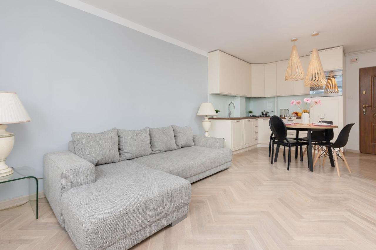 Zlota Apartment Center Of Warsaw By Noclegi Renters ภายนอก รูปภาพ